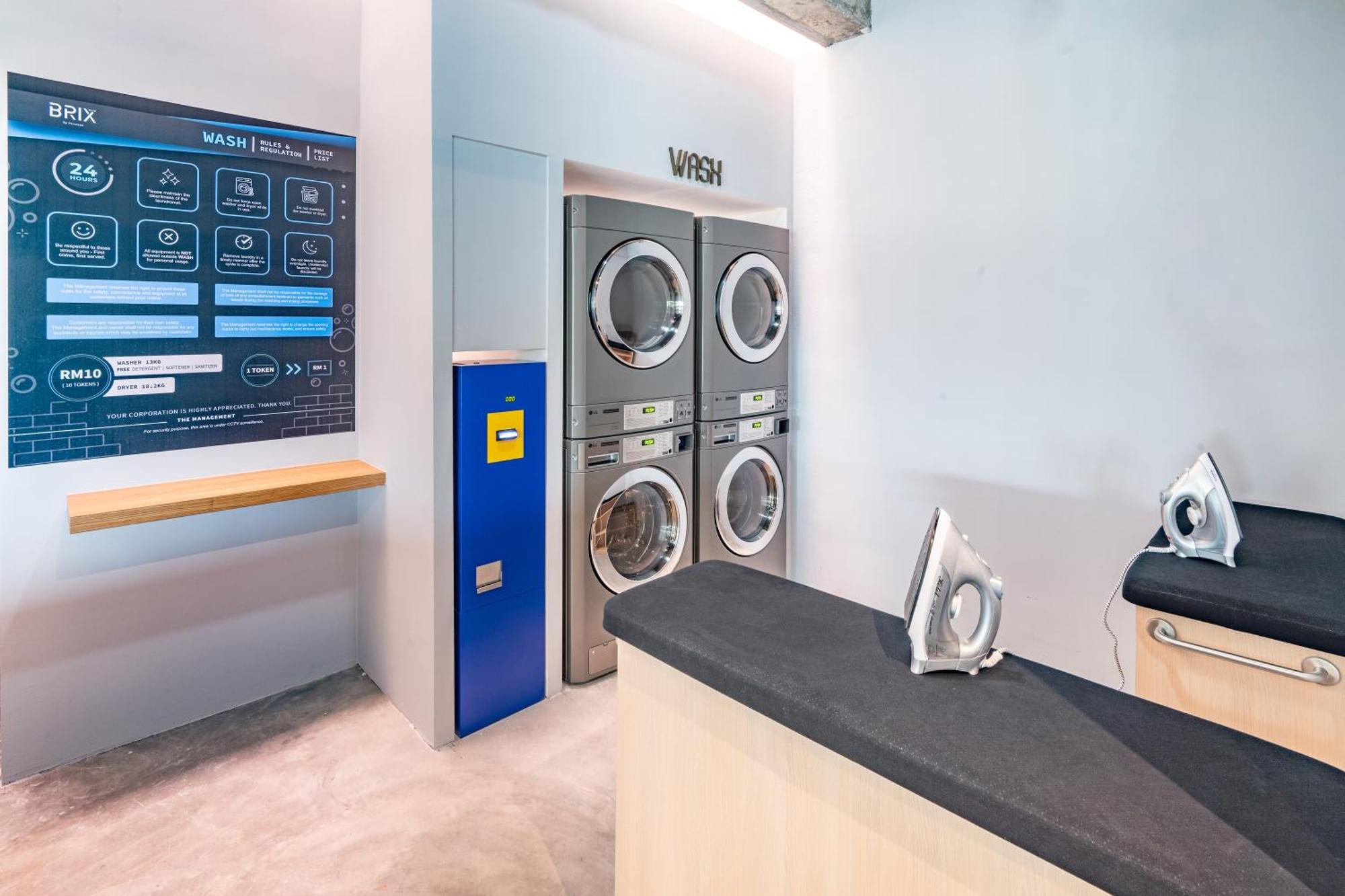 Brix Klia By Pinetree Hotel Sepang Ngoại thất bức ảnh